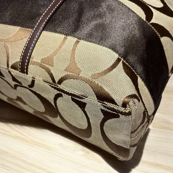 Y2K Coach 11099 Legacy Signature Stripe Large Tote & 40028 Signature Wristlet - Picture 14 of 16